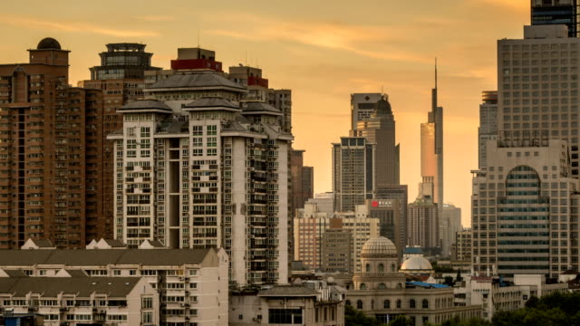 Time-lapse-of-cityscape-in-nanjing-city,sunset-time,china