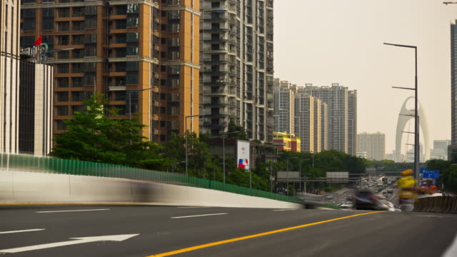 Sonnenuntergang-Guangzhou-Verkehr-Straße-Straße-Seite-Brücke-4k-Zeitraffer-china