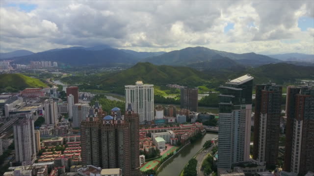 China-Tag-Zeit-Shenzhen-Stadtbild-Teil-Antenne-Bergpanorama-4k