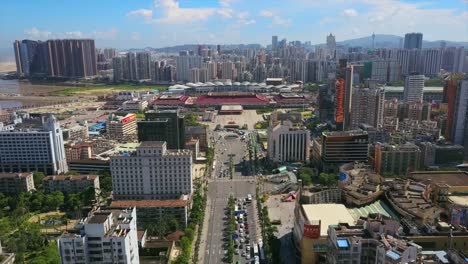 Zhuhai-Sonnentag-Stadtbild-Gongbei-Zollhafen-Verkehr-Straße-aerial-Panorama-4k-china