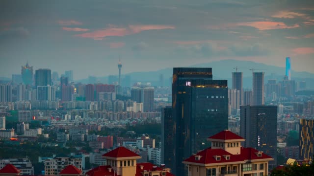 China-Sonnenuntergang-Himmel-Zhuhai-berühmten-Berg-Park-Top-Stadtbild-aerial-Panorama-4k-Zeitraffer