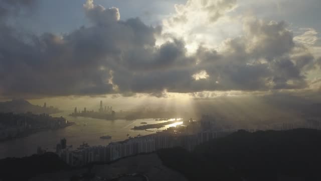 Drohne-Aufnahmen-von-Tseung-Kwan-O-City,-Hong-Kong
