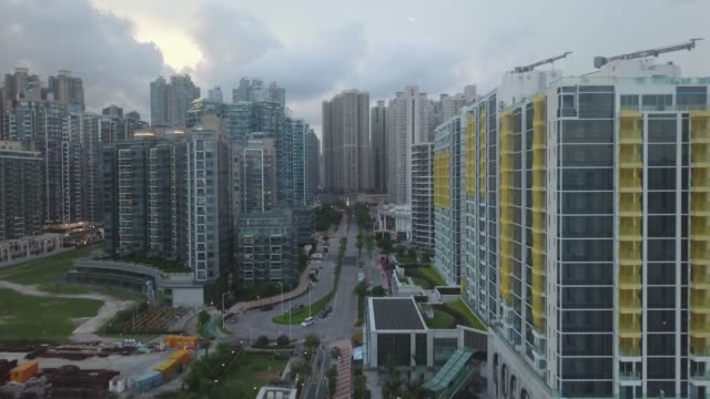 Imágenes-de-Drone-de-Kuala-Kwan-O-City,-Hong-Kong