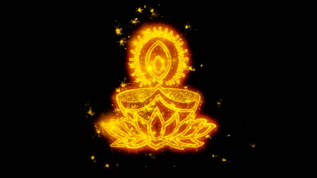 Feliz-Diwali-texto-con-oro-brillante-brillo-estrella-polvo-onda-de-Trail-chispas-parpadeando-partículas-de-fuegos-artificiales.-Luces-luz-de-Deepavali-Shubh-y-Festival-del-fuego-tarjeta-de-felicitación.14