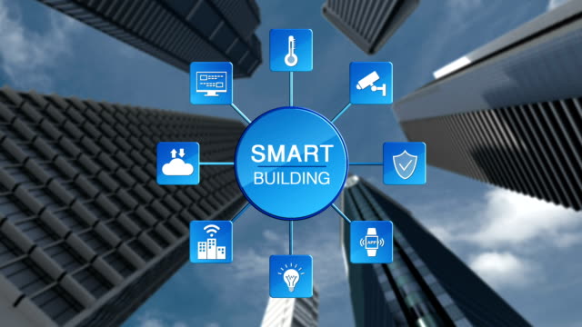Intelligente-Smart-Building-und-grafische-Symbol-"Informationen",-Energieeinsparung,-Herstellung-von-Stahl-Rahmen-und-Konstruktion-Gebäude.-Niedrige-view.2.