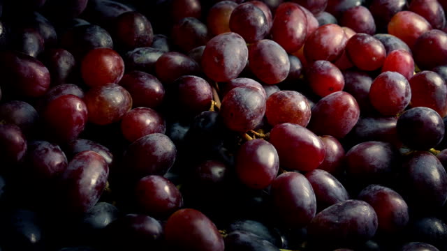 Montones-de-uvas-rojas