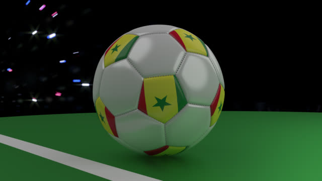 Fußball-mit-der-Flagge-des-Senegal-Kreuze-das-Ziel-Linie-unter-der-Salute,-3D-rendering
