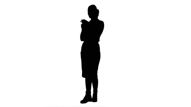 Silhouette-Annoyed-young-woman-having-bad-news-from-her-angry-boss-by-the-phone