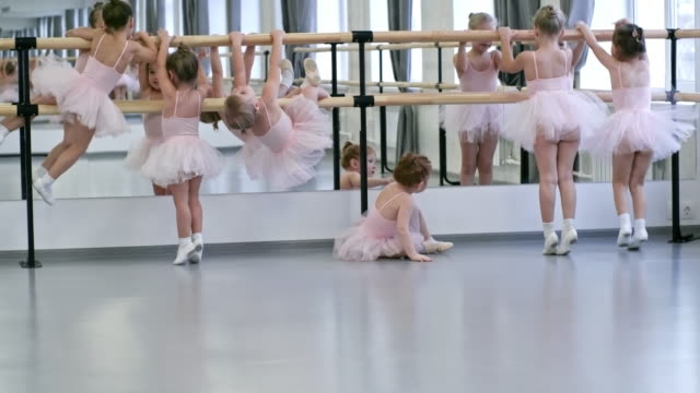 Little-Ballerinas-Going-Crazy