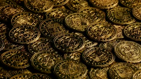 Pirate-Coins-In-Pile-Turning-Slowly