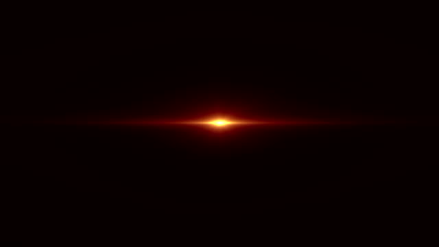 warme-Goldfarbe-lichtstarke-Objektiv-Flare-Blitze-Leck-Lichteffekt-für-Übergänge-Bewegung-auf-schwarzem-Hintergrund