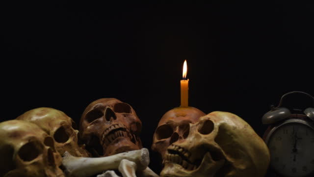 Halloween.-the-skulls-on-black-background.-4k,-dolly-shot