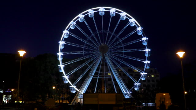Biggest-Ferris-wheel-in-Brno,-Czech-Republic-in-Moravske-square-during-set-up-for-Christmas-event-captured-at-night-time