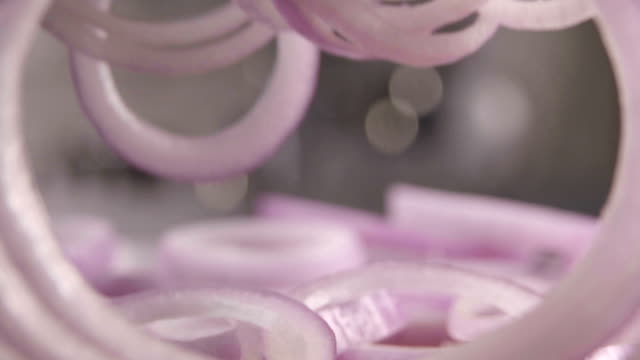 Falling-of-red-onion.-Slow-motion-240-fps