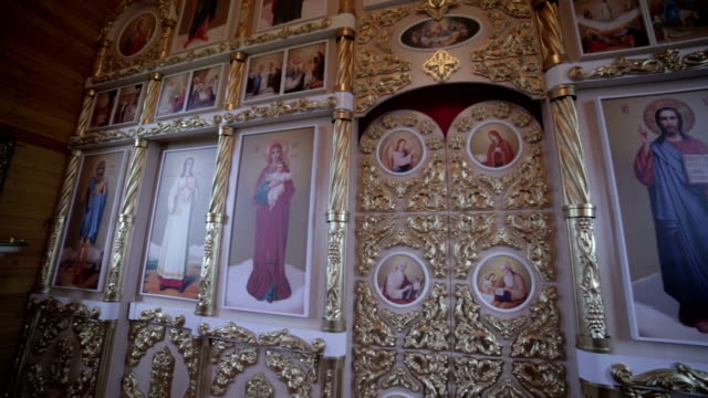 Russian-Orthodox-Church-interior