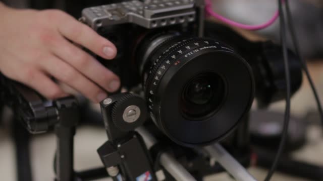Camera-and-Lens-on-Gimbal