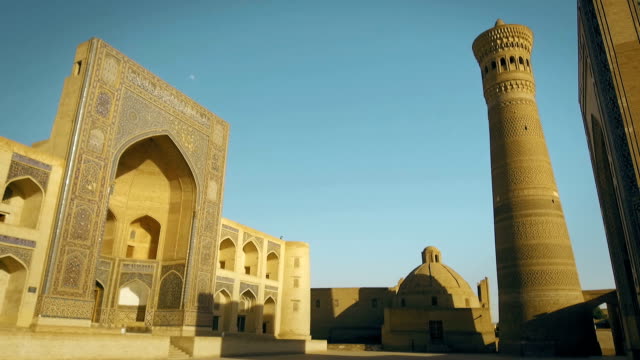 Madrasa-Mir-i-arab-in-Bukhara,-Uzbekistan