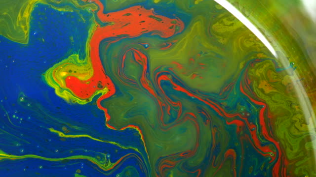 Oil-colors-motion