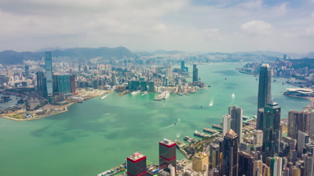 paisaje-urbano-tráfico-céntrico-Puerto-aéreo-timelapse-panorama-4k-hong-kong