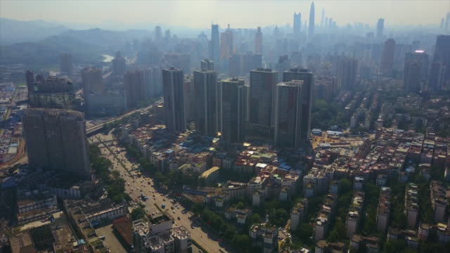 China-Shenzhen-Stadt-sonnigen-Tag-Verkehr-Straße-aerial-Panorama-4k