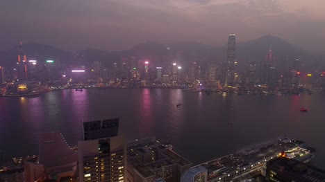 Sonnenuntergang-Dämmerung-Kowloon-Bay-Insel-Hong-Kong-Stadtbild-aerial-Panorama-4k-china