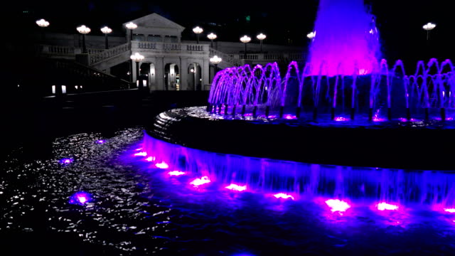 Capitol-Building-State-House-Purple-Fountain-Harrisburg-Pennsylvania