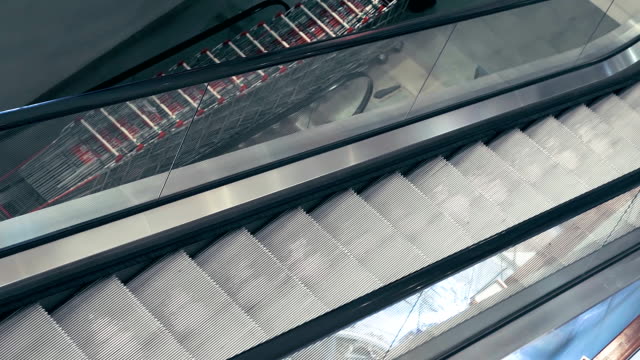 Moving-escalator-in-the-city-mall.