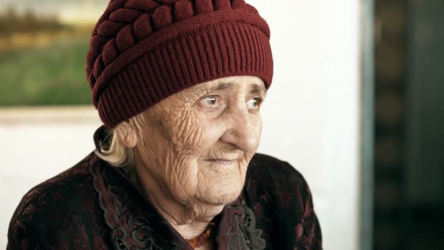 Porträt-der-alten-Frau