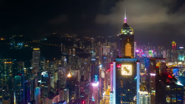 Nacht-Beleuchtung-Innenstadt-Stadtbild-Antenne-Timelapse-Panorama-4k-Hongkong