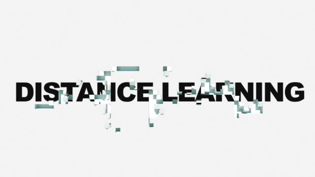 Distance-Learning-words-animated-with-cubes