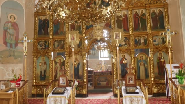Iconostasis-in-church-in-Ukraine