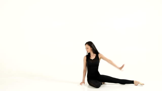 gimnasta-haciendo-guita-horizontal-en-el-aire