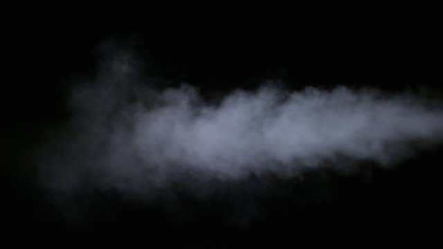 Niebla-de-las-nubes-del-humo-seco-realista