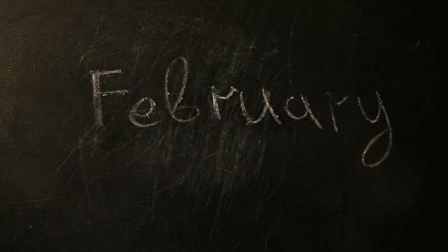 schwarze-Tafel-Monat-Februar-text