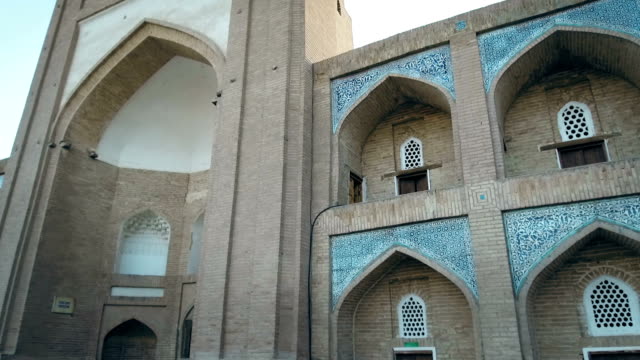 Madrasa-en-Bujará,-Uzbekistán.
