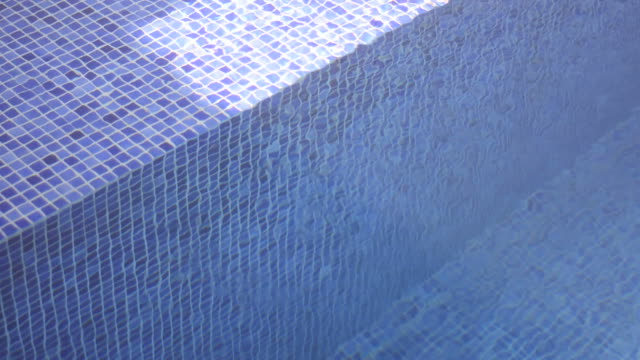 Leere-saubere-Schwimmbad