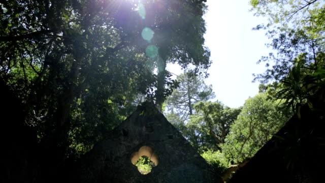 Ruinas-de-capilla-Sintra