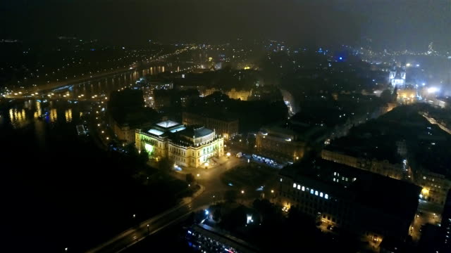 Nacht-Panorama-von-Prag,-Panoramablick-aus-der-Luft-in-die-Altstadt,-Lichter-der-Nacht-Stadt,-Prag
