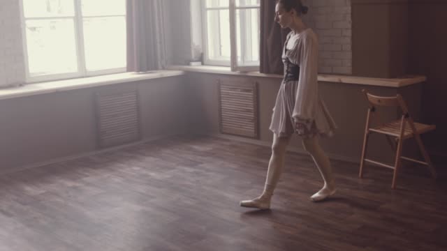 Beautiful-ballet-dance.-Preparation.