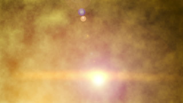 Optischen-Lens-flares-Übergang-auf-goldenen-Wolken-Hintergrund.-Explosion-Taschenlampen.-Glänzende-Strahlen-Animationseffekt.