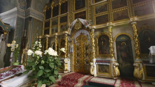 Interior-de-la-iglesia-de-Ucrania