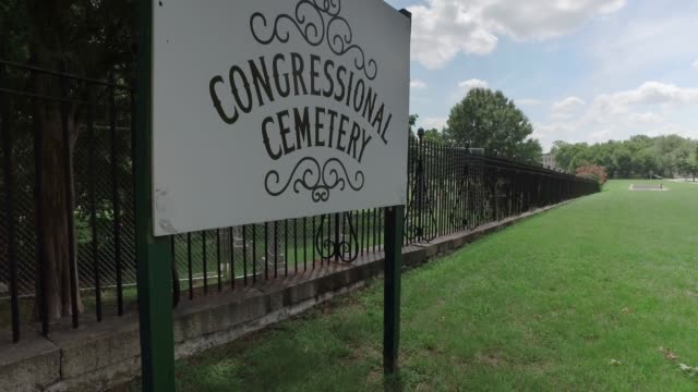 Dolly-Up-Establishing-Shot-of-Congressional-Cemetery-on-Capitol-Hill