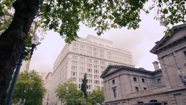Downtown-Portland-Architecture-Slow-Motion