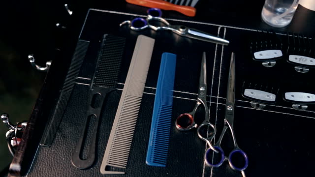 Hairdresser-tools.-Scissors-and-combs.