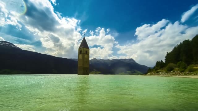 Kirche-unter-Wasser