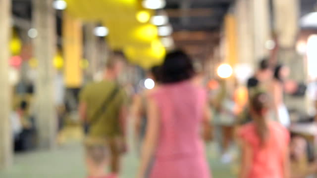 Blurred-background-white-interior-shopping-center-mall