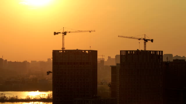 Building-Construction-At-Sunset-Timelapse