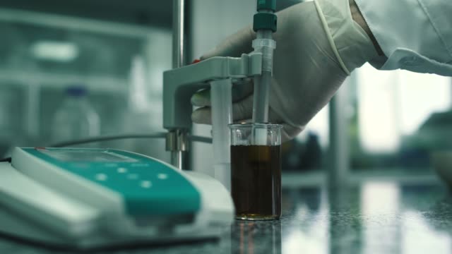 Process-of-chemical-treatment-of-the-drug-in-the-laboratory