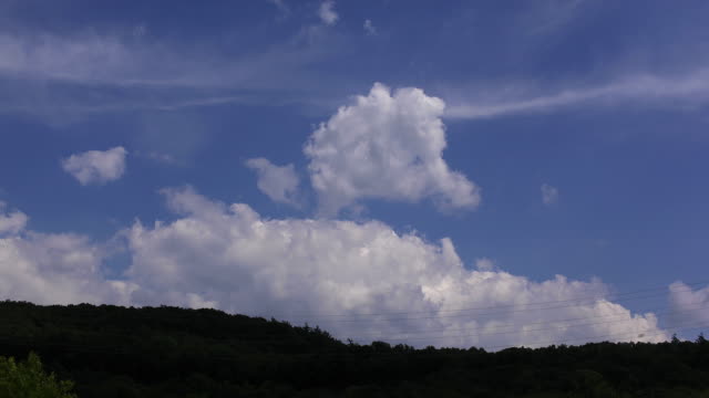 Paisaje-con-nubes