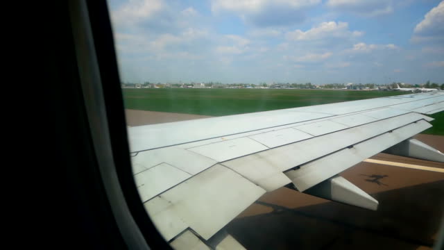 Airplane-window-city